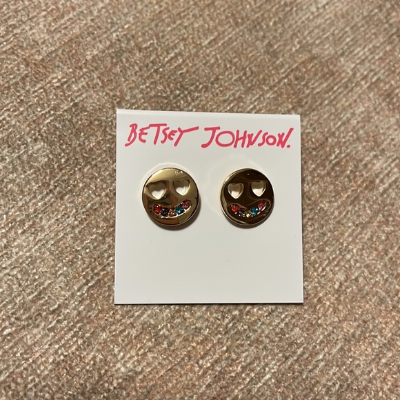 New! Betsey Johnson Smile Stud Earrings New - Picture 5 of 5